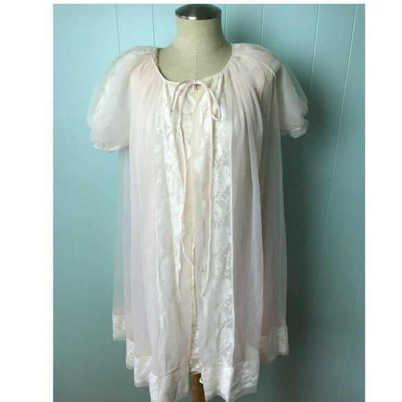 Vintage Other - Vtg Women's Chiffon Peignoir Nightgown Set Size M